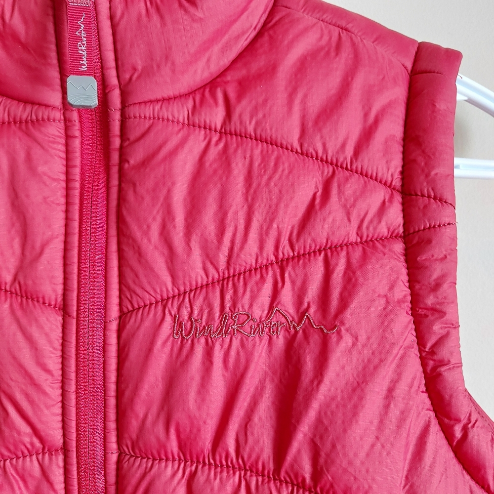 WIND RIVER ♡ Ladies Puffer Vest - Picture 3 of 5